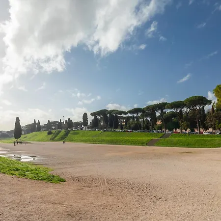 Pearl Of Circo Massimo דירה *